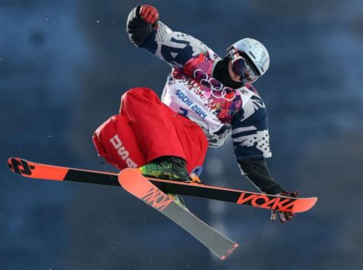
Skier Nick Goepper Finishes Second Managing A Silver Medal Despite An Accident 