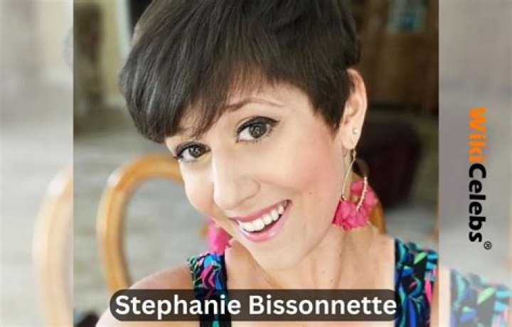 Stephanie Bissonnette Height, Weight, Net Worth, Age, Birthday, Wikipedia, Who, Instagram, Biography