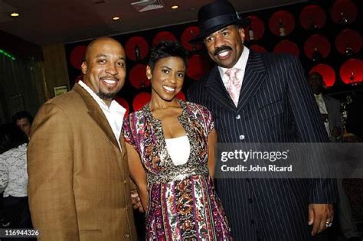 
Steve Harvey Brothers And Sisters Are His Extended Family 