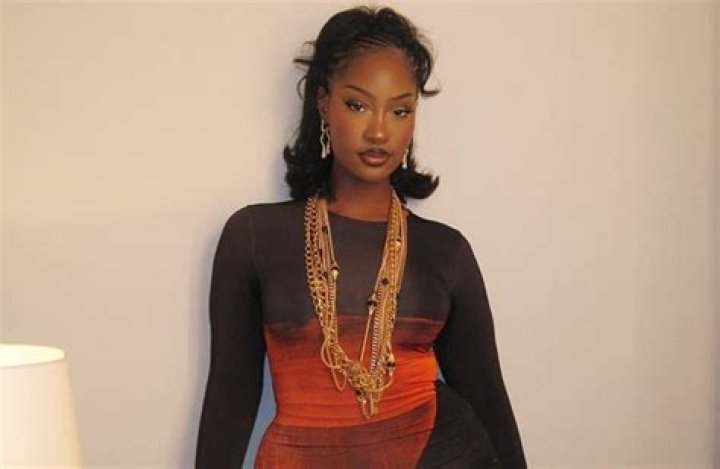 Tems Height, Weight, Net Worth, Age, Birthday, Wikipedia, Who, Nationality, Biography