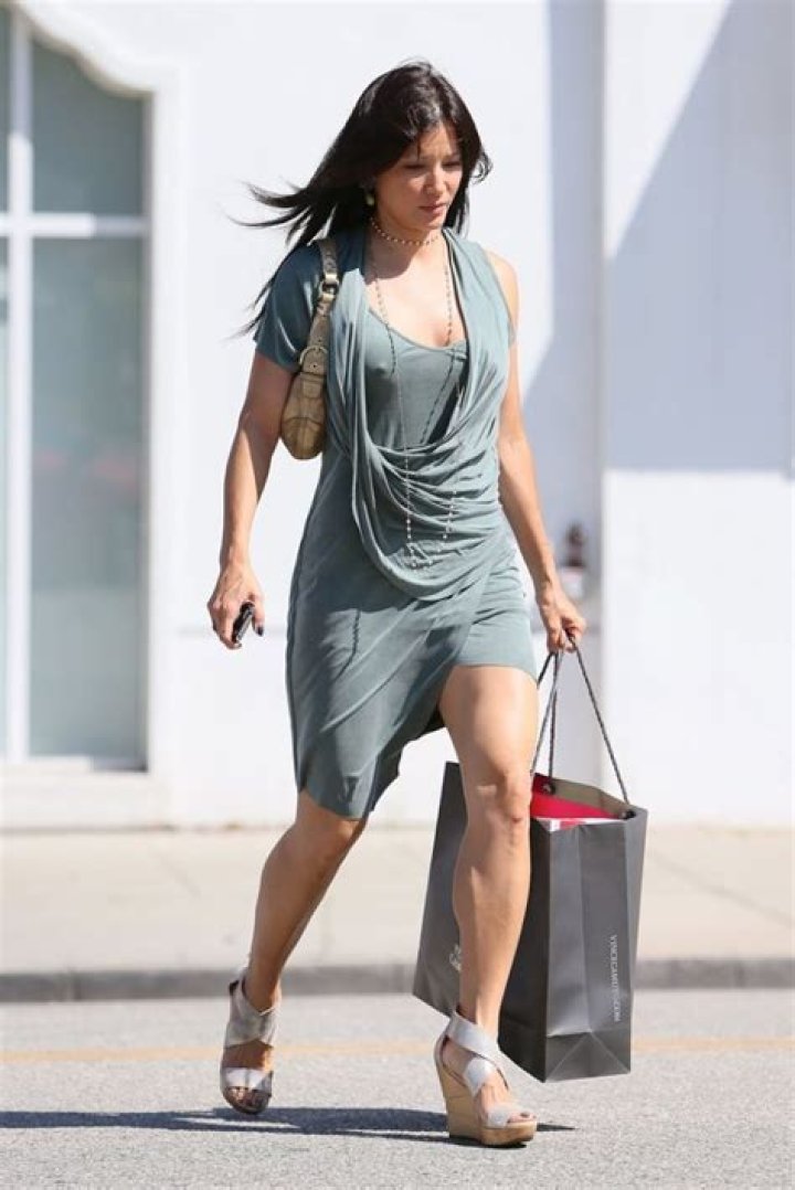 
Vivienne Hu Height, Weight, Net Worth, Age, Birthday, Wikipedia, Who, Instagram, Biography 