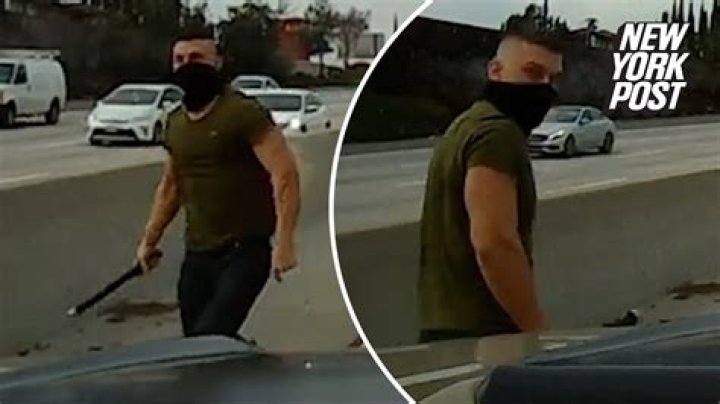 
WATCH: Video shows pipe-wielding man smashing cars in California road rage incident 