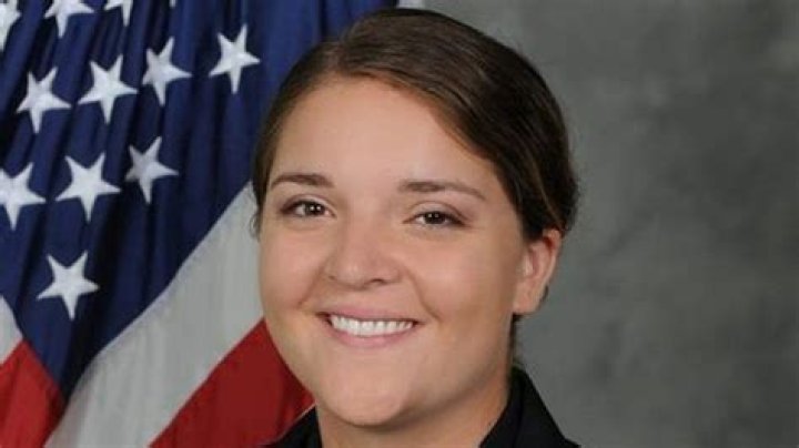 
What did Officer Kayla Wallace do? South Carolina officer hailed as a hero after rescuing woman from abductor 