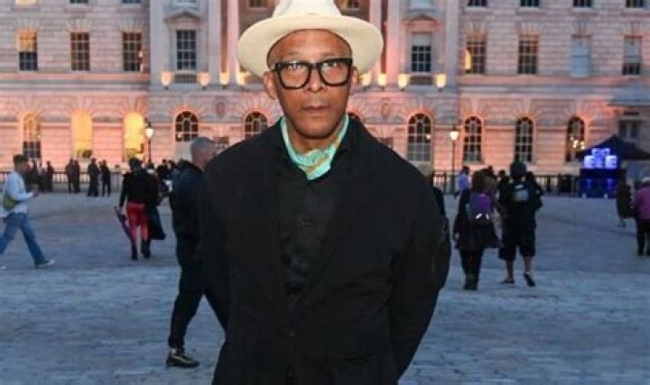 What Happened To Jay Blades’ Teeth? Everything On His Wife And Net Worth 2022