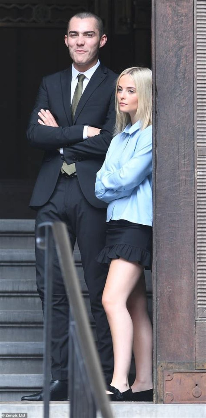 
What Happened To Maximus Evans Mum? Coronation Street Actor Family Background 