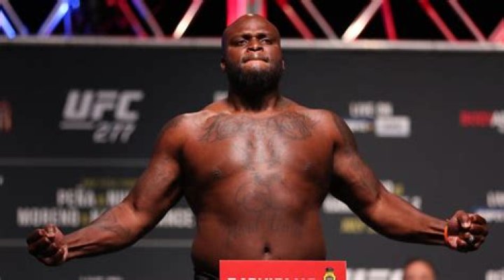 
What Is Wrong With Derrick Lewis Hair? Illness And Health Update 