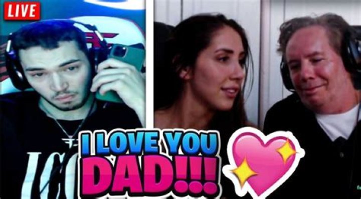 
Who Are Adin Ross Parents? Sister Naomi Ross And Family 