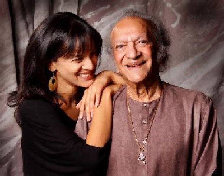 
Who Are Norah Jones Parents Ravi Shankar And Sue Jones? Ethnicity And Family 