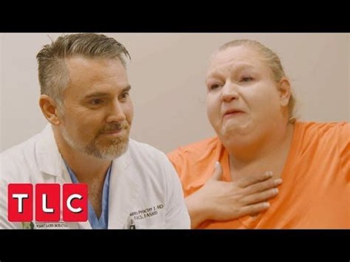 
Who is Dr. Charles Procter from 1000-Lb Best Friends season 2? Meet the board-certified surgeon 