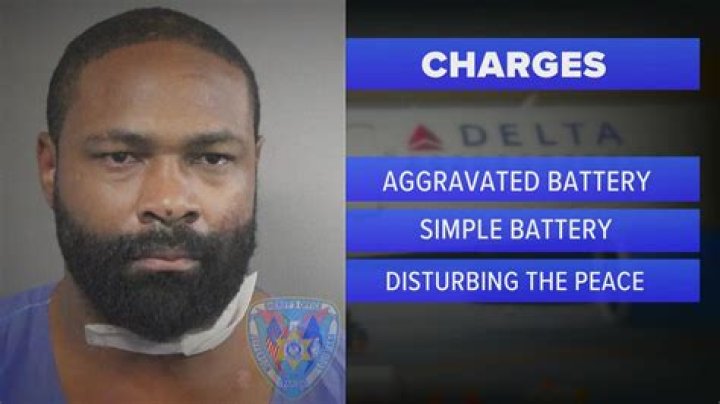Who is Nelson Montgomery? Delta Airlines passenger cuts himself, attacks flight attendant
