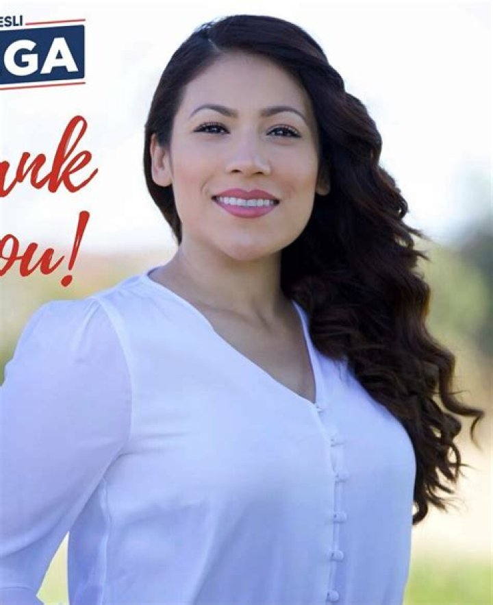 Yesli Vega Height, Weight, Net Worth, Age, Birthday, Wikipedia, Who, Nationality, Biography